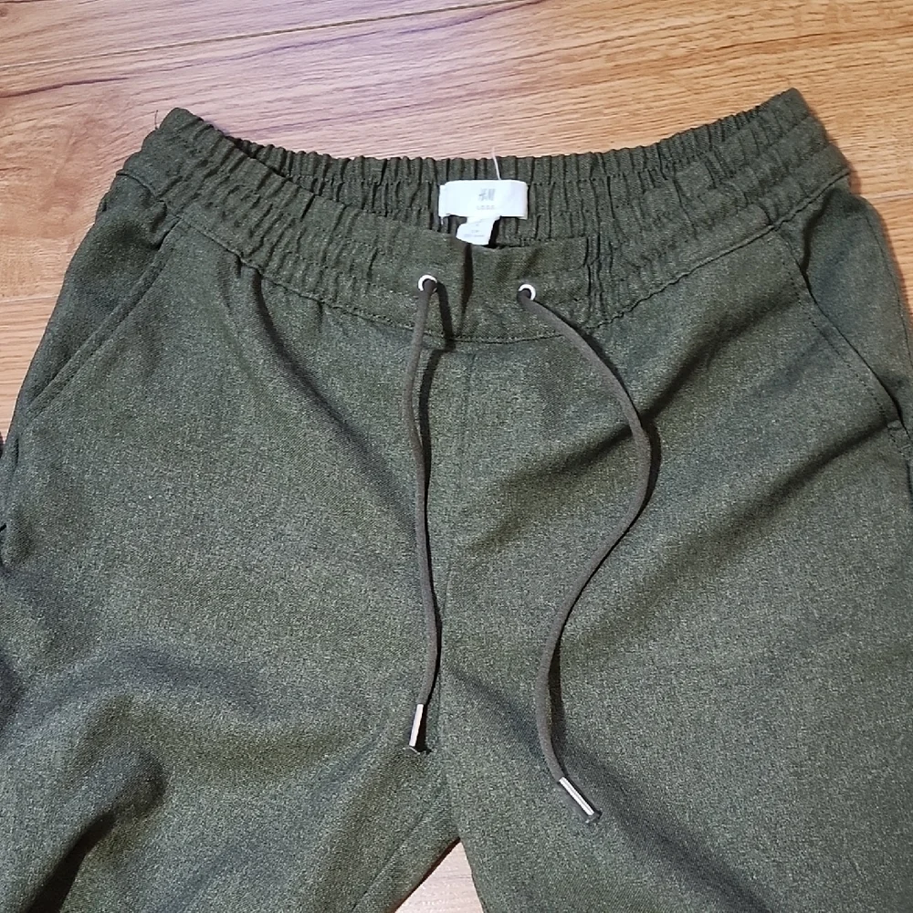 H&M Olive Green Joggers - Picture 3 of 4